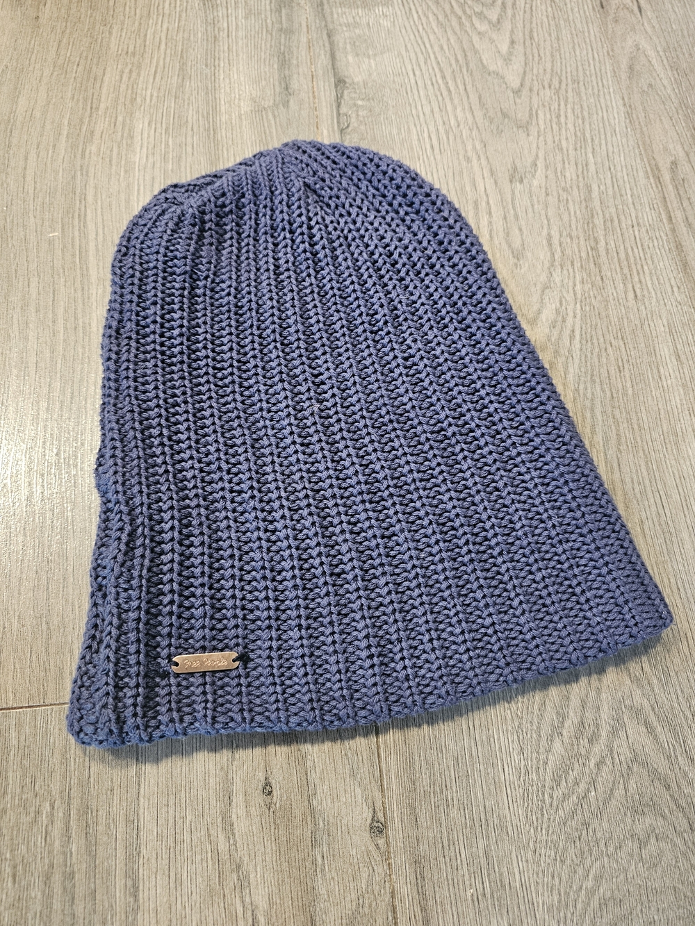 FREE PEOPLE women's Knit Winter Hat- Blue